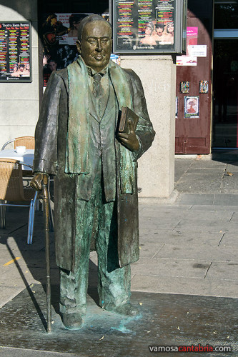 Estatua de Antonio Machado en Segovia II