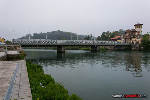 Puente en Unquera