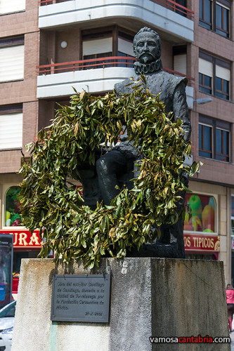 Estatua de Cervantes en Torrelavega II