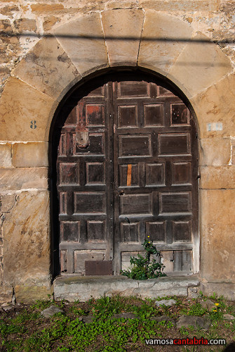 Puerta de la Torre de los Alvarado I