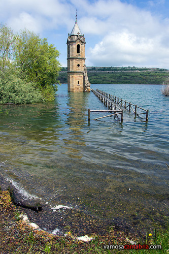 Torre con pasarela anfibia