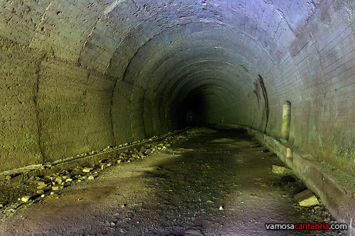 Interior del segundo túnel