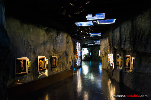 Interior del centro de visitantes II