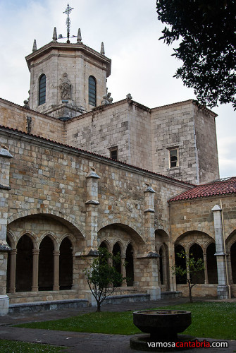 Claustro de la catedral de Santander