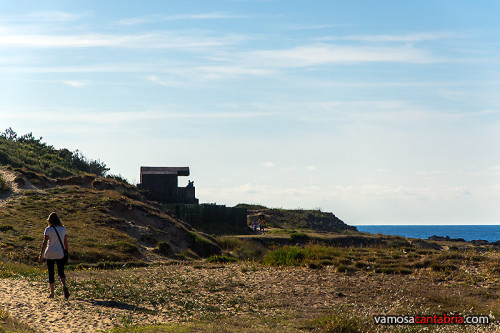 Bunker en la costa de Noja I