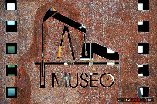 Cartel del Museo del Petróleo