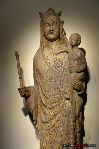 Imagen antigua de la Virgen